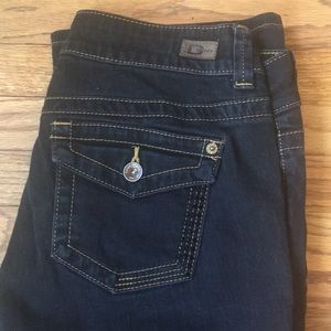 DKNY ludlow  black jean size 31